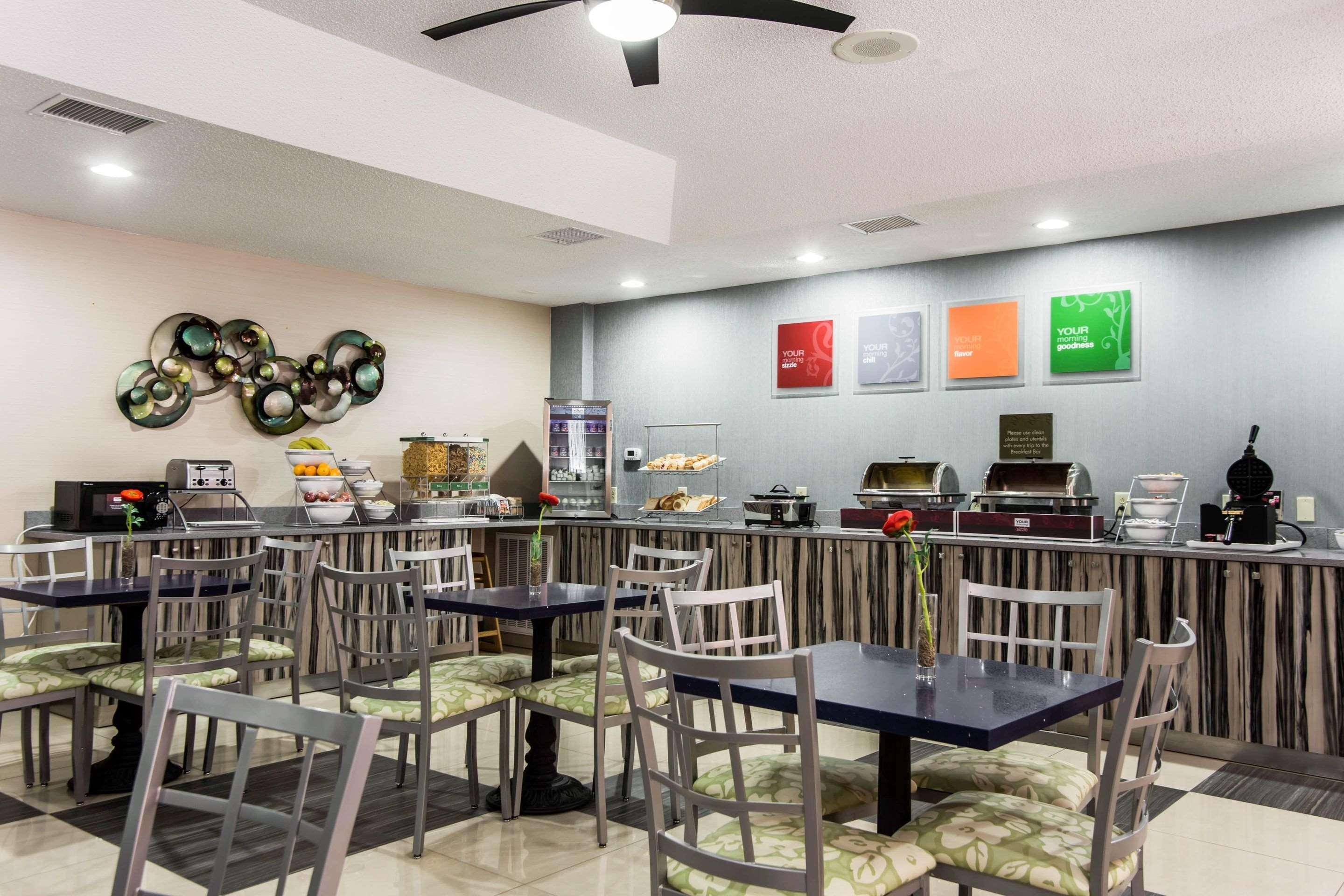 Comfort Suites Pineville - Ballantyne Area Luaran gambar