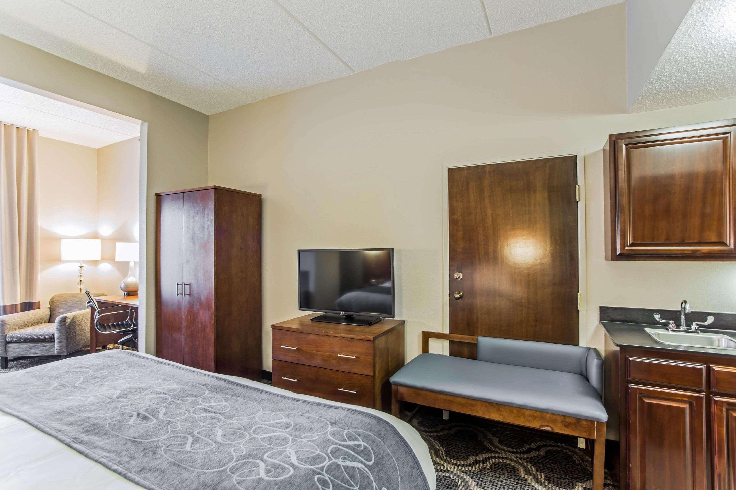 Comfort Suites Pineville - Ballantyne Area Luaran gambar